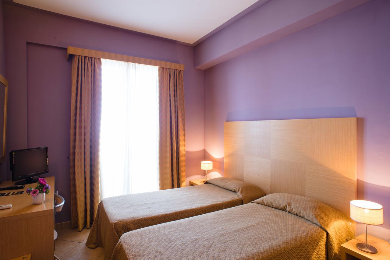 Hotel Villa Mare Altavilla Milicia Bilik gambar