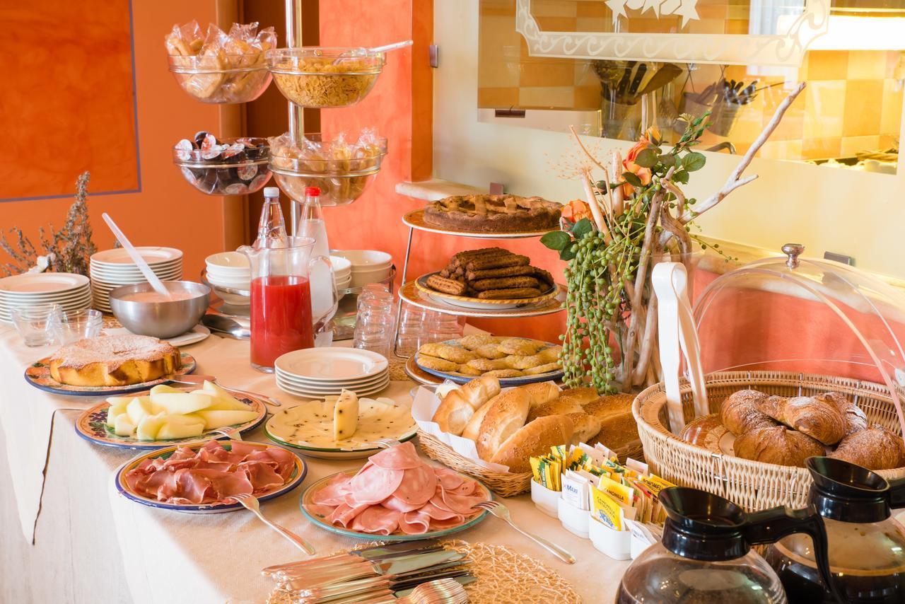 Hotel Villa Mare Altavilla Milicia Luaran gambar