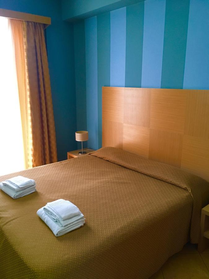 Hotel Villa Mare Altavilla Milicia Luaran gambar